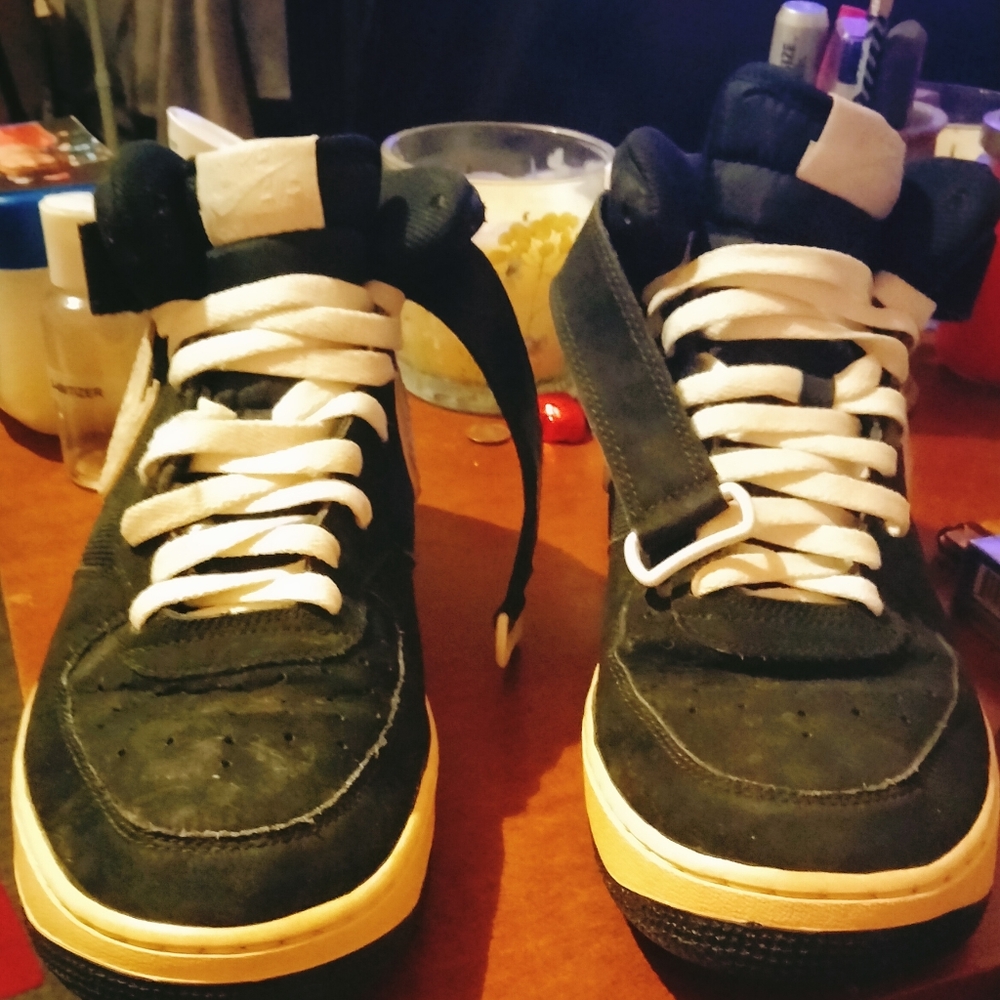 Men's Nike Air Force One Mid '07 Zebra pack